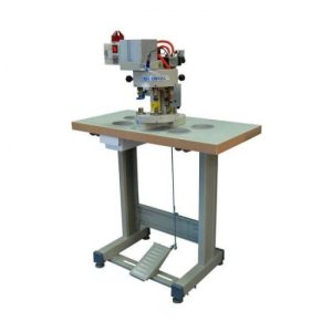 PRASKA PNEUMATYCZNA GLOBAL PFA-03 ZE STOŁEM - obrazek 1