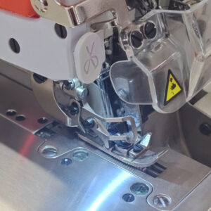 OVERLOCK SIRUBA 557QE-516M3-35(55)/ECB AUTOMAT - obrazek 4